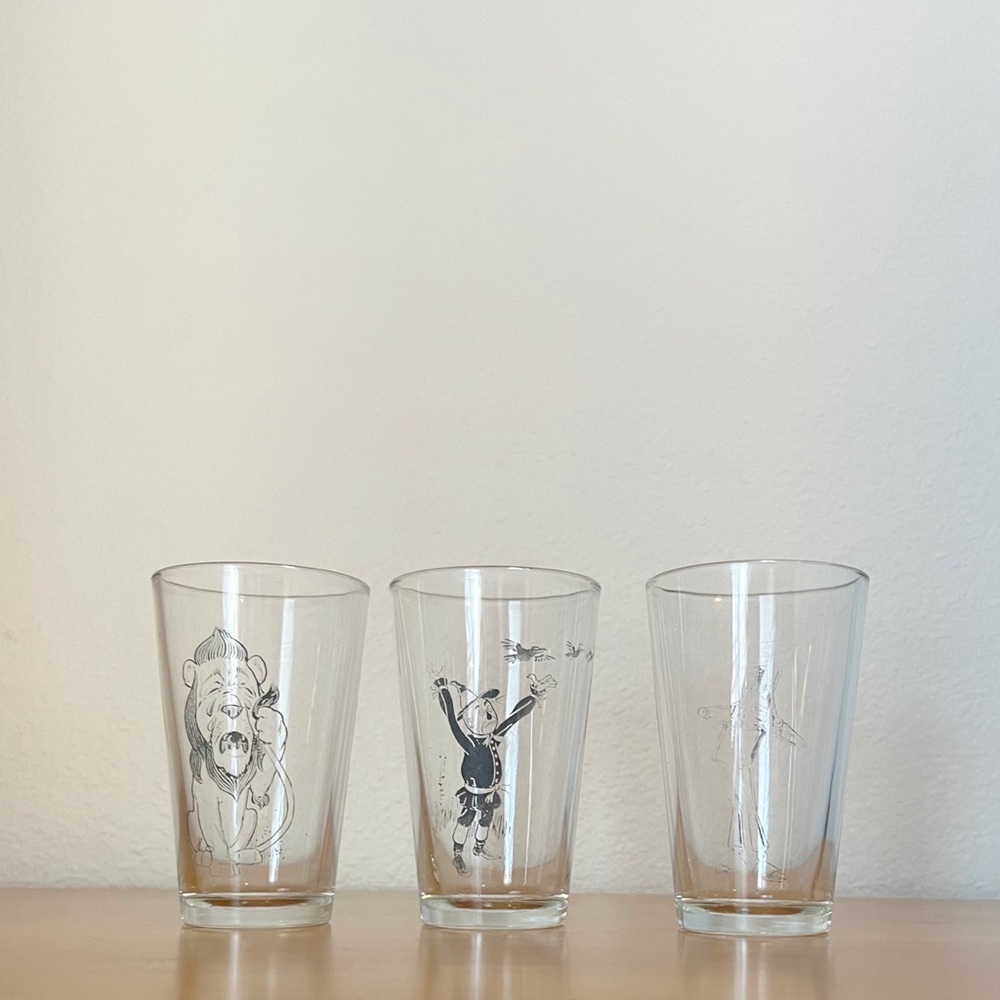 3/4 Fish’s Eddy Wizard of Oz Tumblers